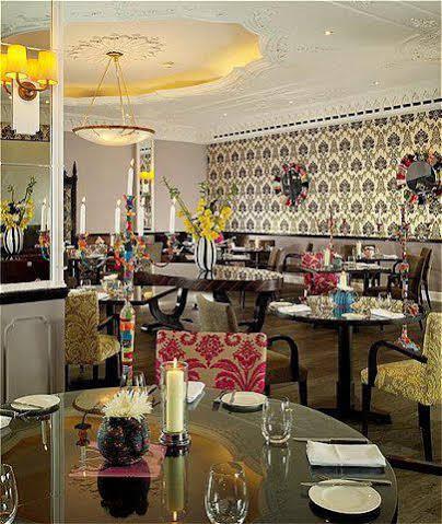 Swissotel The Howard Londen Buitenkant foto